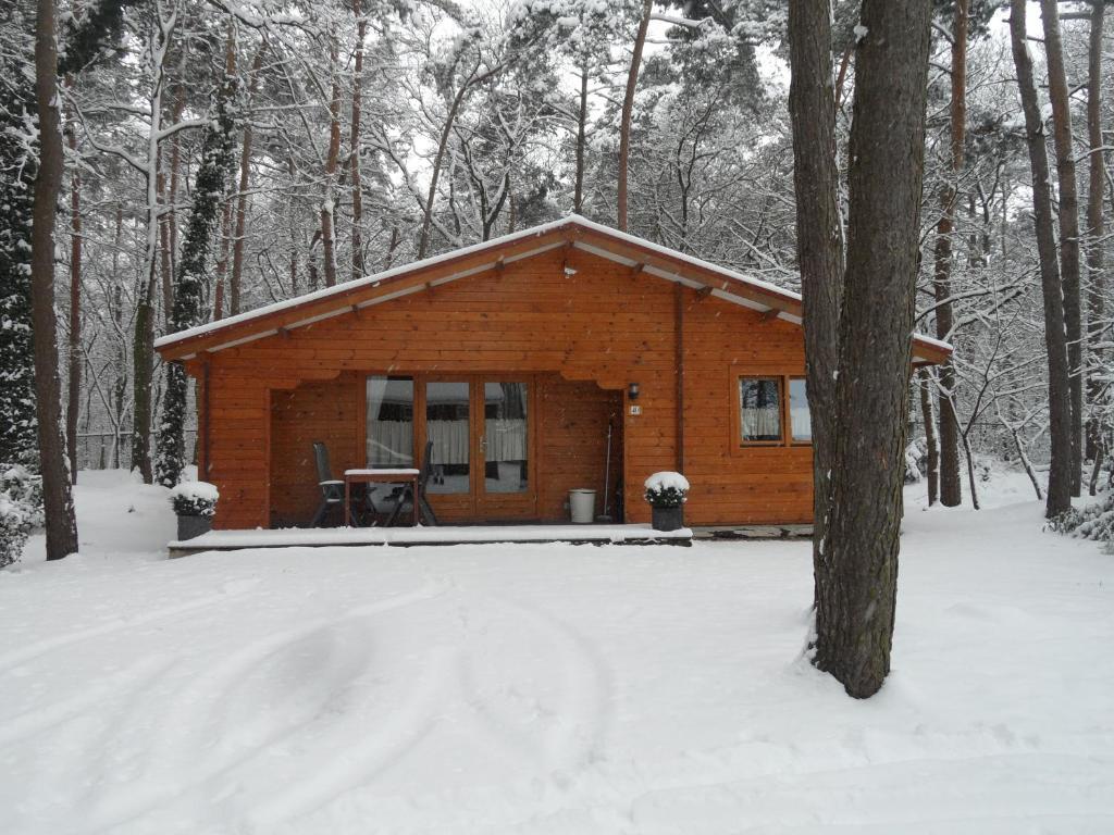 德布伦克伯格小屋公园洋房汽车旅馆 斯欣费尔德 外观 照片